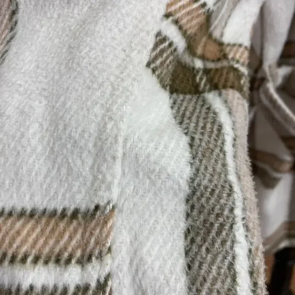 Eloquii Elements Size 14/16 Cream Tan Plaid Wool Blend Shacket with Belt Pocket - Picture 8 of 13